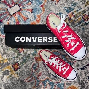 NIB Converse Chuck Taylor All Star Classic